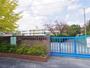 小学校　大和郡山市立片桐西小学校（小学校）まで305m