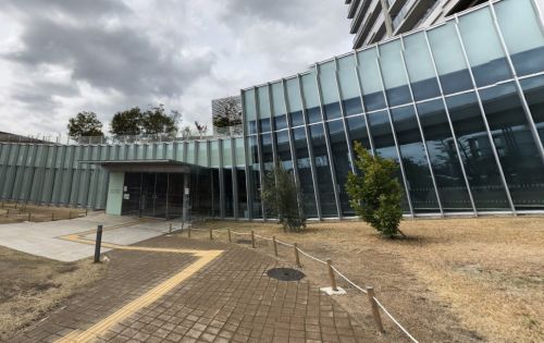 図書館　東灘図書館（図書館）まで266m