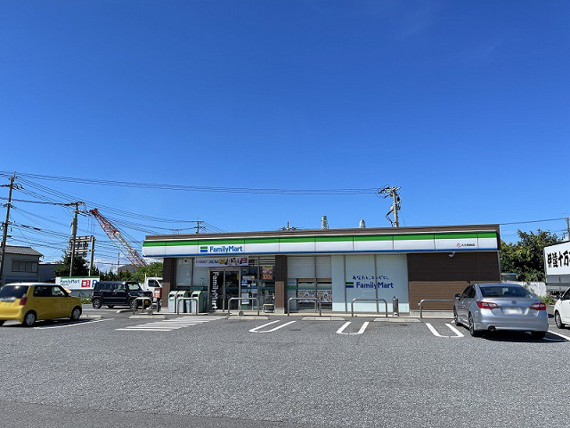 コンビニ　ファミリーマート大分青崎店（コンビニ）まで500m