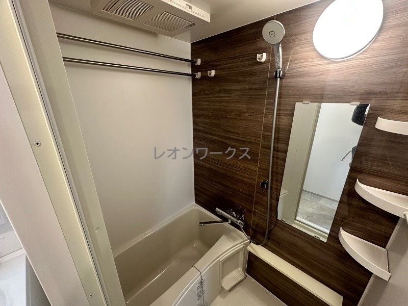 バス・シャワールーム