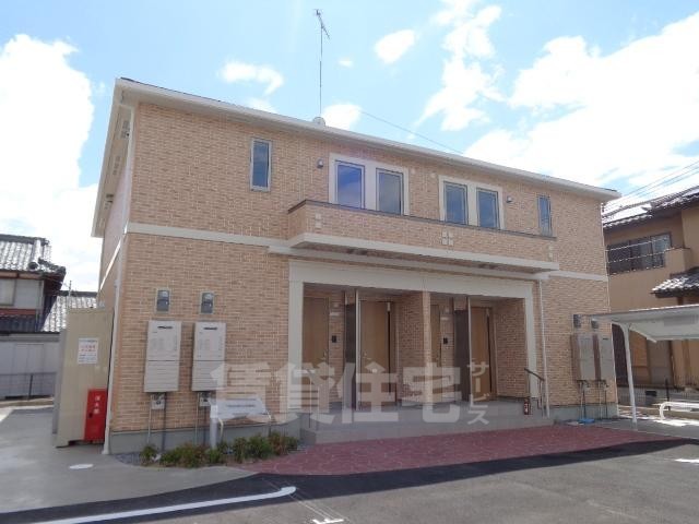 建物外観　外観写真（昼）