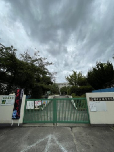 中学校　堺市立鳳中学校（中学校）まで432m