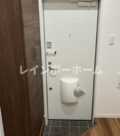 玄関　※別部屋参照
