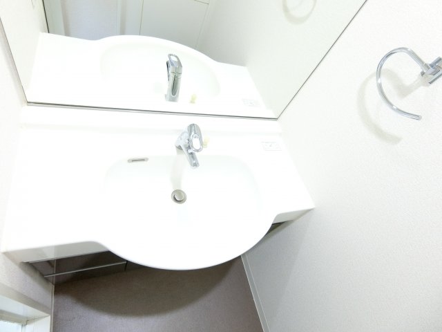 洗面設備　※同タイプ参考写真です（カラータイプが異なる場合がございます