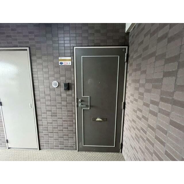 玄関　物件画像