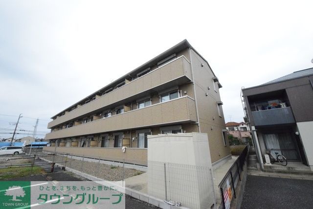 建物外観　お部屋探しはタウンハウジング蘇我店にお任せ下さい♪