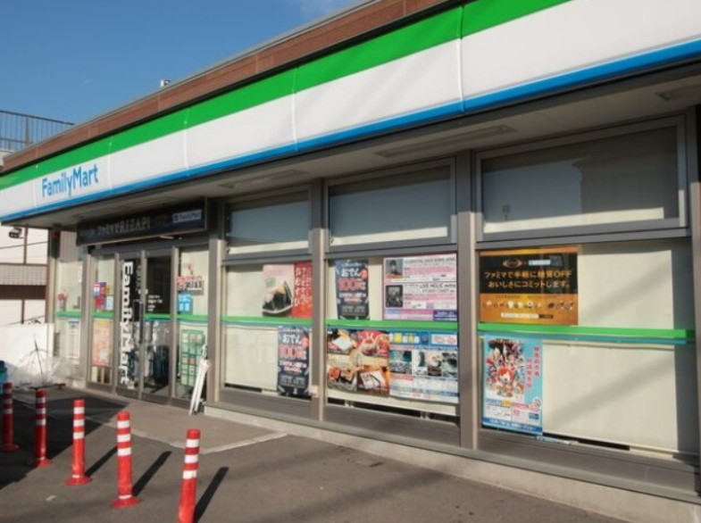 コンビニ　ファミリーマート 横浜神大寺一丁目店（コンビニ）まで397m