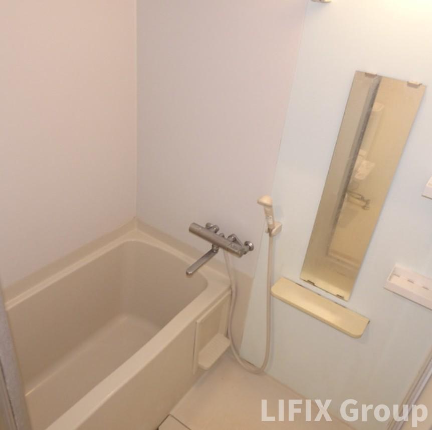 バス・シャワールーム　風呂