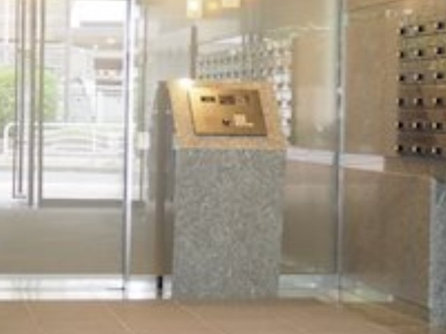 セキュリティ　オートロック完備
