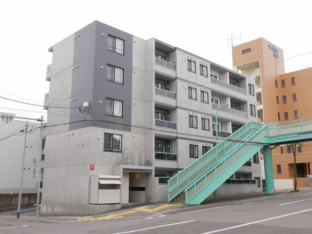 建物外観　☆物件名【セレソン南郷】とお伝えください！