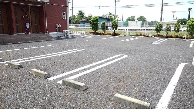 駐車場　駐車スペースもあります