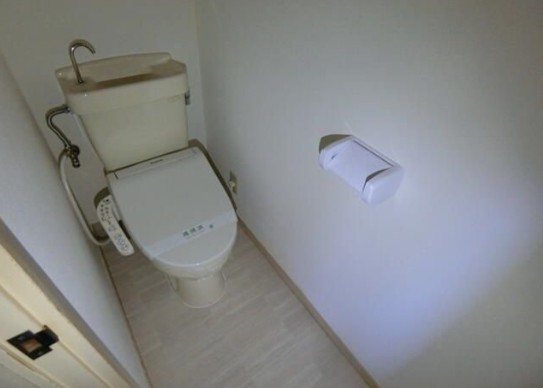 トイレ　※別部屋参考写真