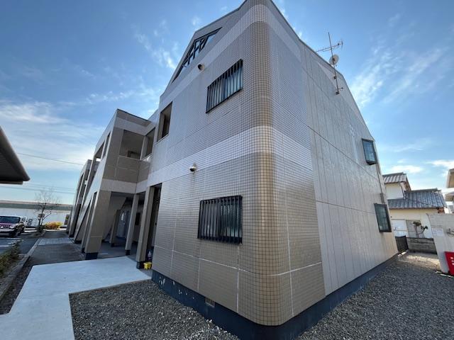 建物外観　外観写真（昼）