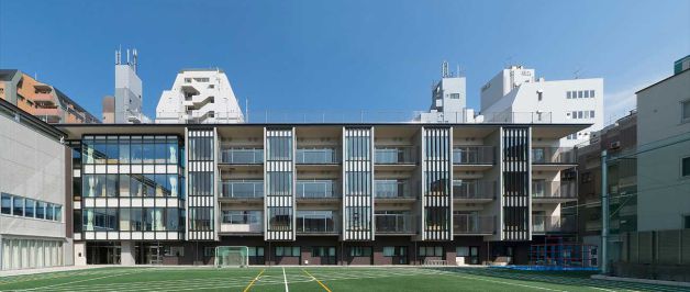 小学校　愛日小学校（小学校）まで366m