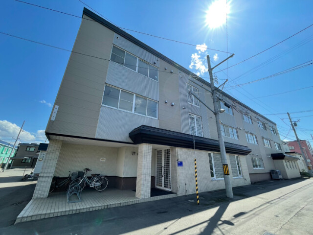 建物外観　札幌市東区北十九条東「Ｖハウス」