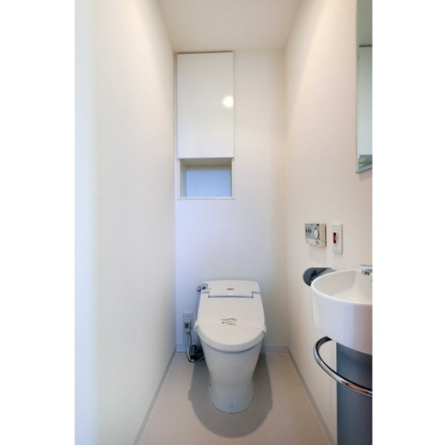 トイレ　別部屋参考写真