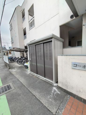 その他共有部分　敷地内ゴミ置き場　駐輪場は自転車のみ