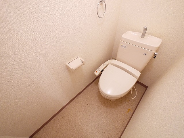 トイレ　シンプルで使いやすいトイレです