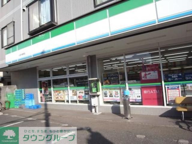 コンビニ　ファミリーマート小金井桜町店（コンビニ）まで110m