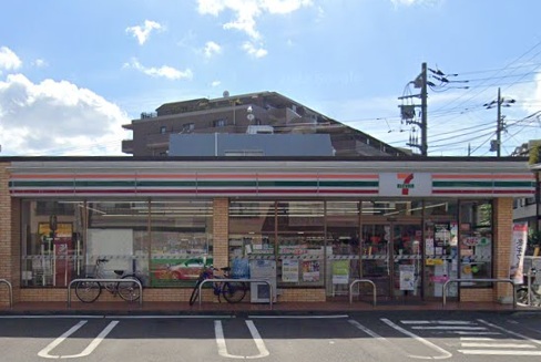 コンビニ　セブンイレブン 大田区上池台3丁目店（コンビニ）まで282m