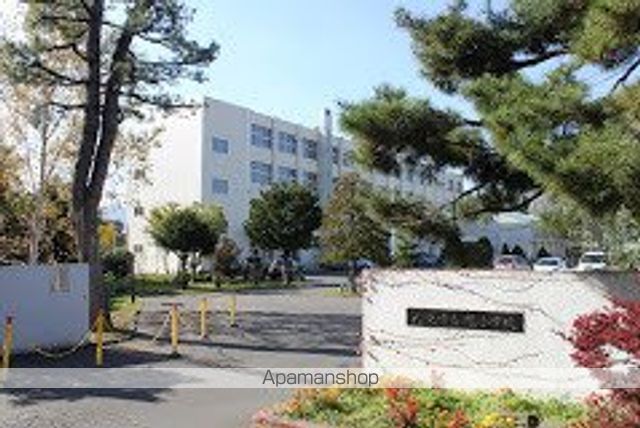 小学校　旭小学校（小学校）まで888m