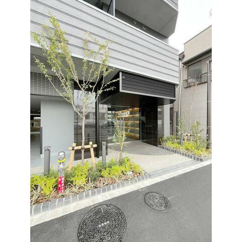 エントランス　建物の共有部分です。