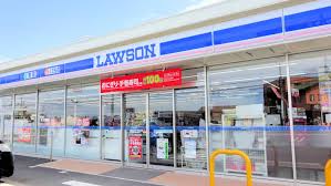 コンビニ　ローソン 法円坂一丁目店（コンビニ）まで592m