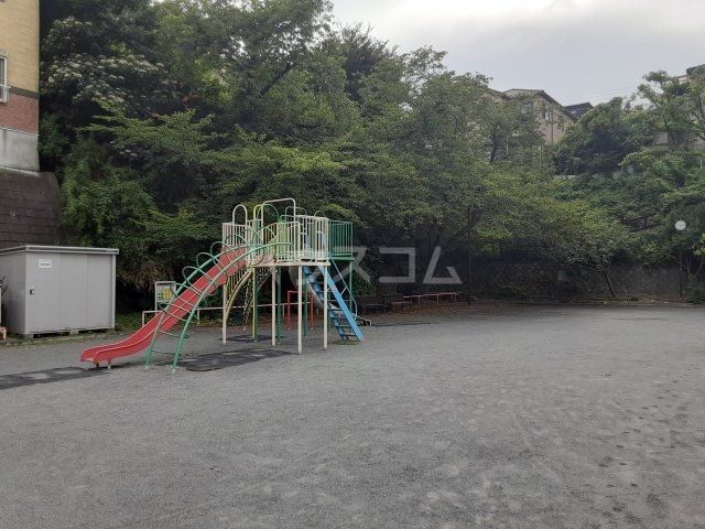 公園　西戸部町二丁目公園（公園）まで303m