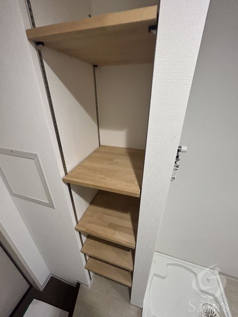収納　反転タイプ
