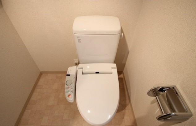 トイレ　トイレもきれいです