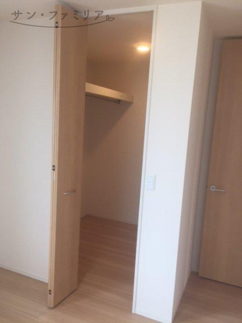 収納　同一物件別部屋写真