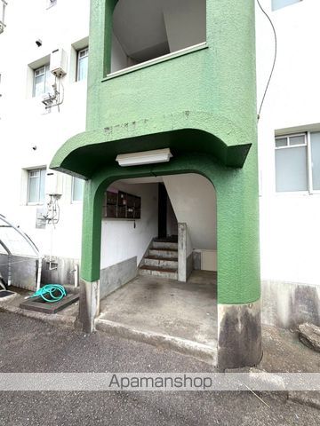 横山マンションの外観写真
