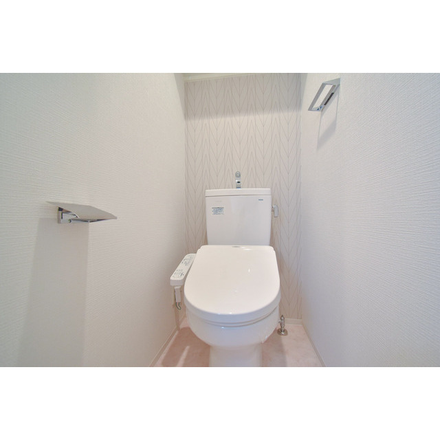 トイレ　落ち着いたトイレです