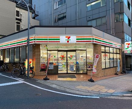 コンビニ　セブンイレブン谷町９丁目店（コンビニ）まで125m