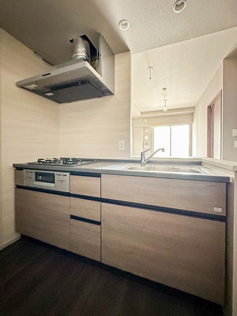 キッチン　※写真は同タイプ住戸です。