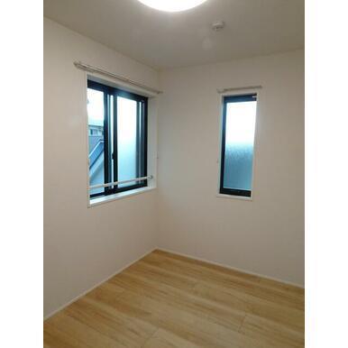 その他部屋・スペース　洋室5.4帖