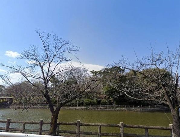 公園　亀城公園（公園）まで850m