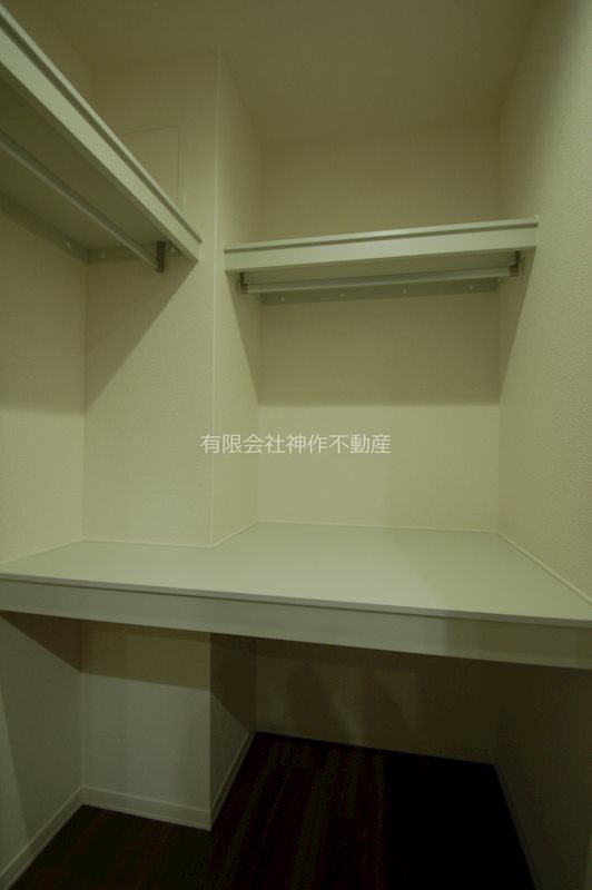 収納　ウォークインクローゼット