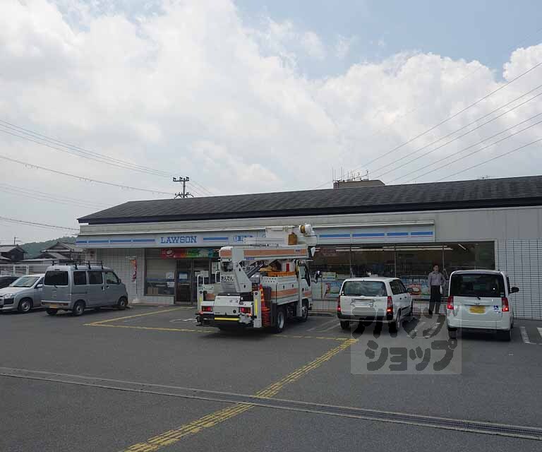 コンビニ　ローソン　山科大宅神納町店（コンビニ）まで263m