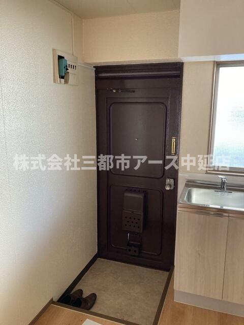玄関　サンフラワー南品川　は三都市アース中延店へお任せください！