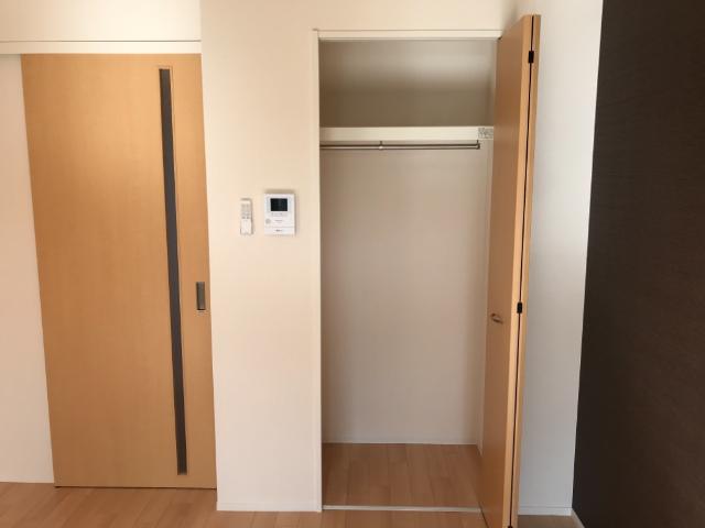 収納　クローゼット
