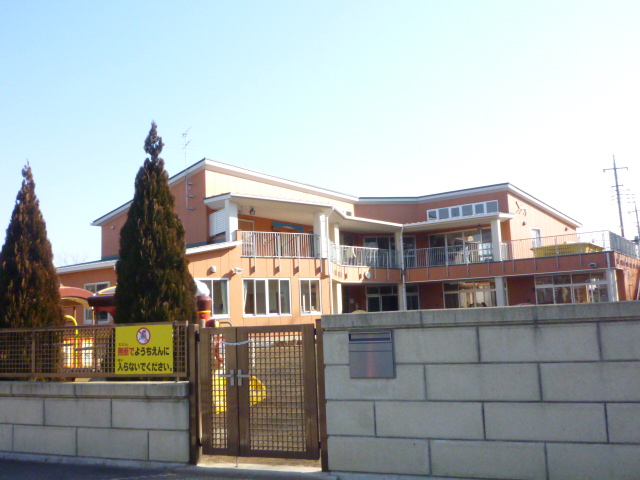 幼稚園・保育園　白山幼稚園（幼稚園・保育園）まで378m