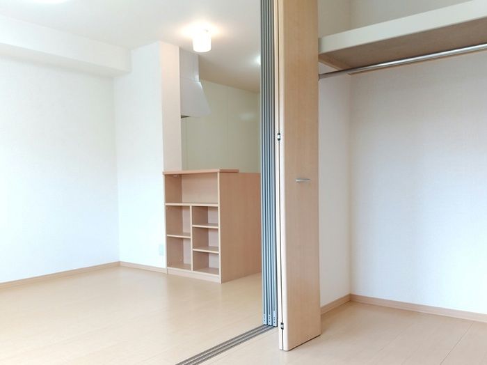 リビングタウンかじま台II Cの内装写真