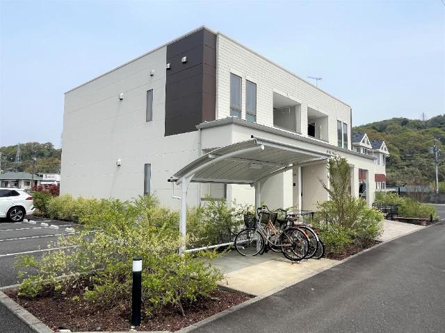 建物外観　外観写真（昼）