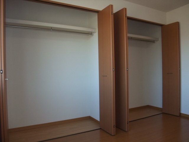 収納　クローゼット