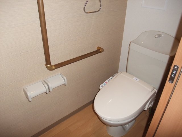 トイレ　トイレ