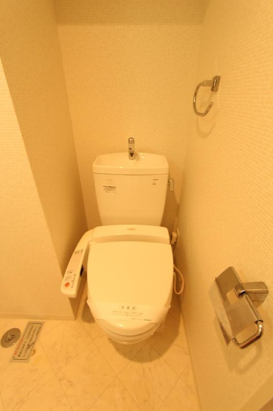 トイレ　同タイプ別部屋写真です。現況優先となります。