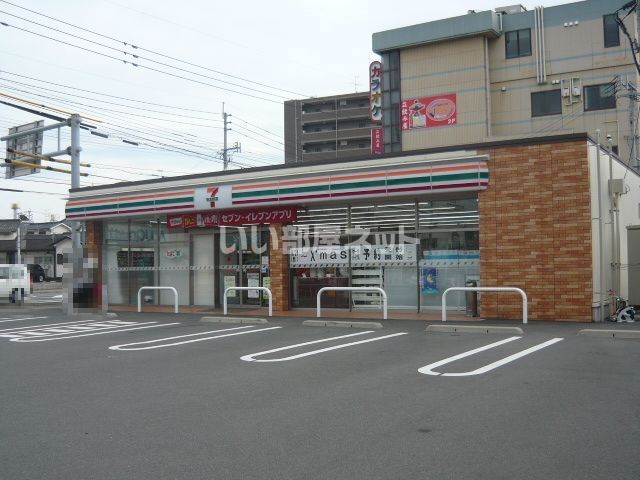 コンビニ　セブンイレブン 鹿児島谷山駅前店（コンビニ）まで723m
