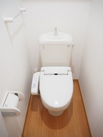 トイレ　ゆったりとした空間のトイレです