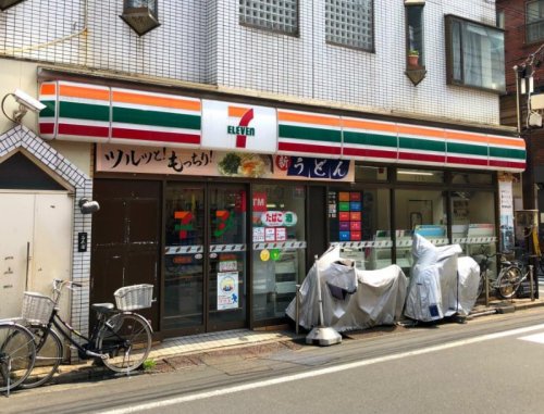 コンビニ　セブンイレブン 墨田向島5丁目店（コンビニ）まで517m